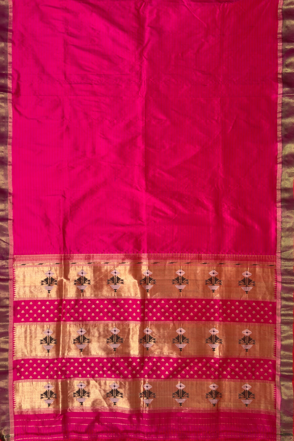 Pink Striped Vintage Asawali Handloom Paithani