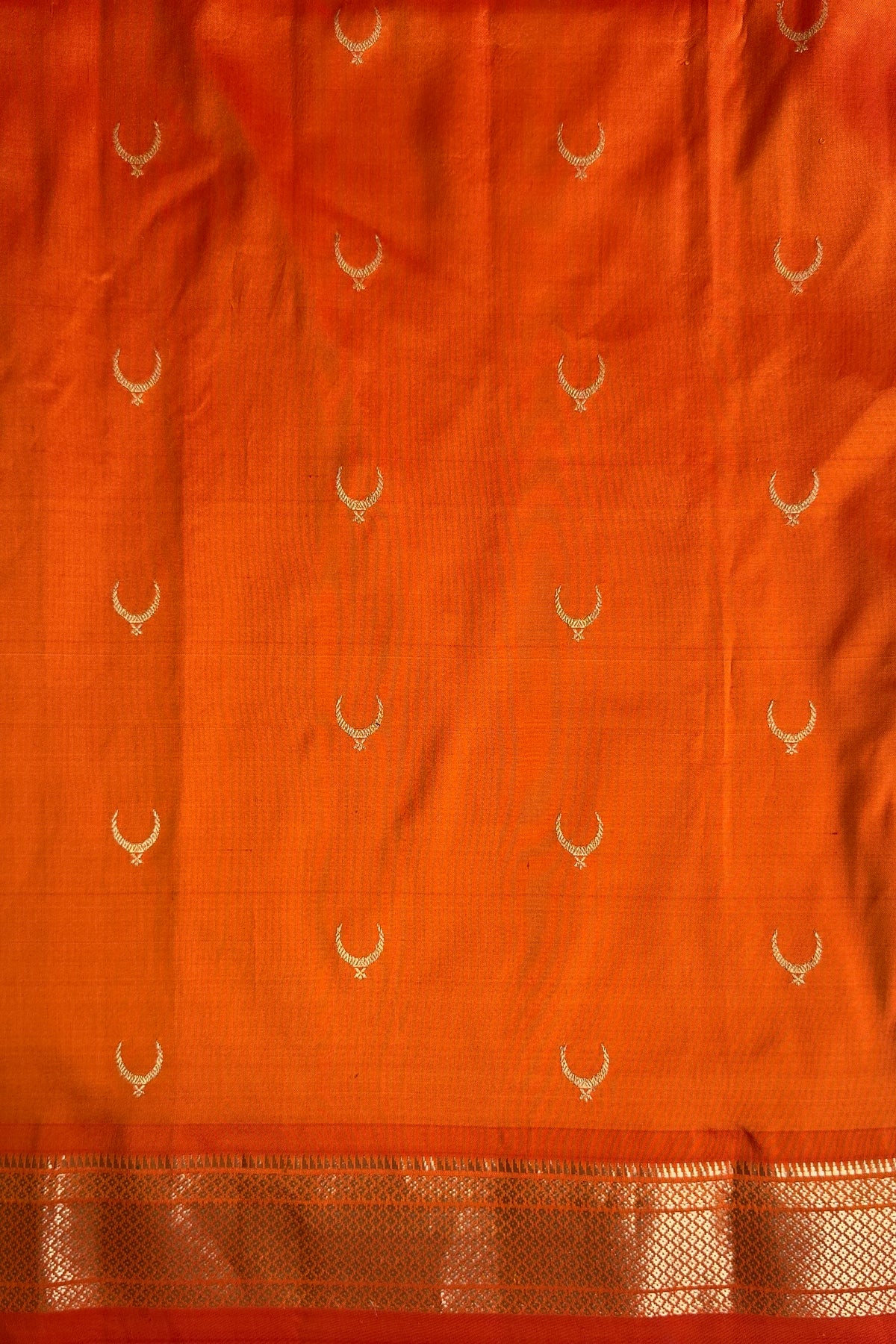 Orange Vintage Pure Silk Handloom Paithani Chandrakala