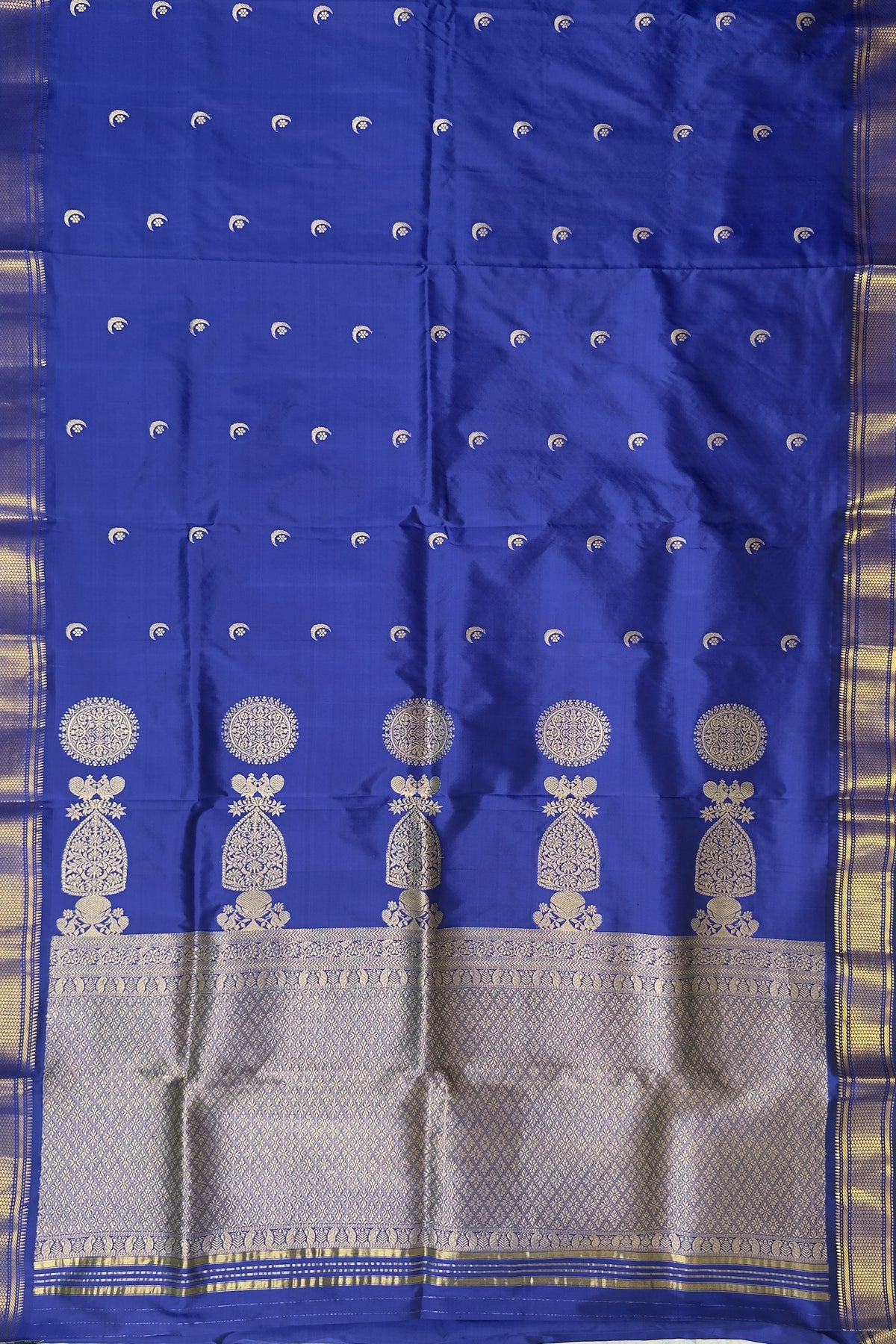 Navy Blue Vintage Pure Silk Handloom Paithani Chandrakala