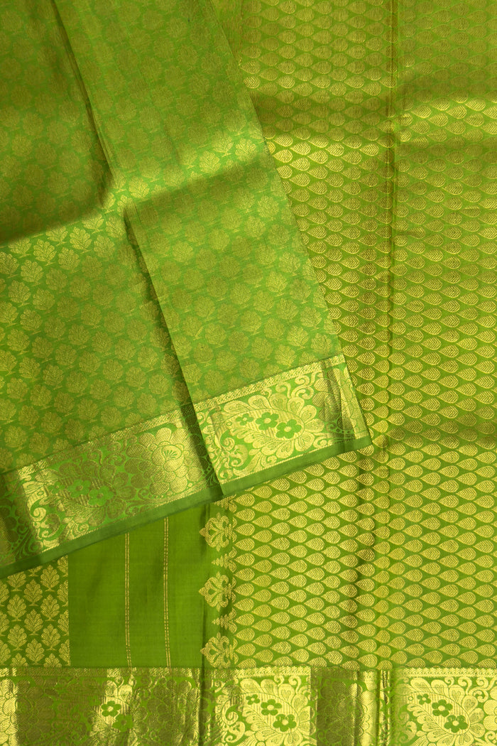 Parrot Green Pure Silk Handloom Kanjeevaram