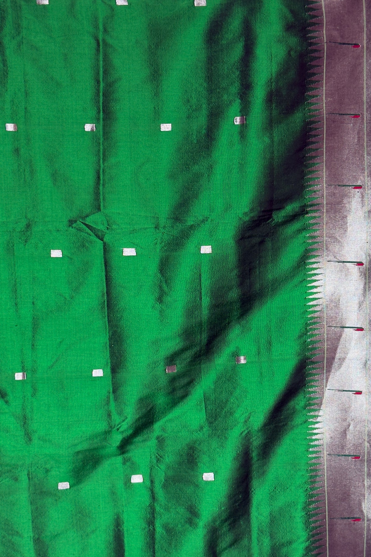 Green Handloom Muniya Dupatta