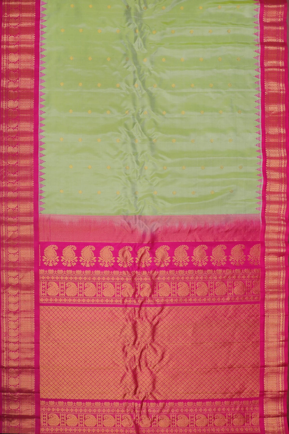 Pista Green Handloom Pure Silk Gadwal Saree - Kalanjali Paithani in Brocade Pattern