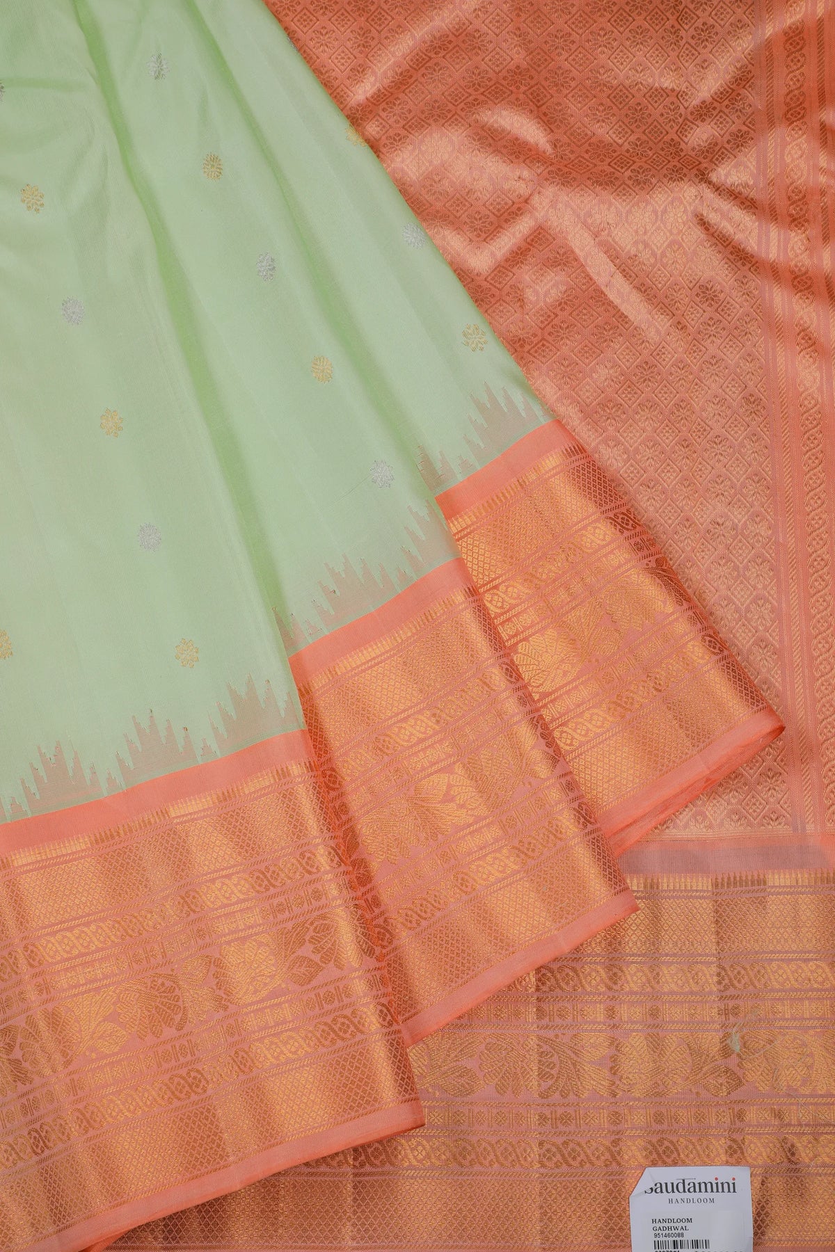 Pista Green Handloom Pure Silk Gadwal Saree