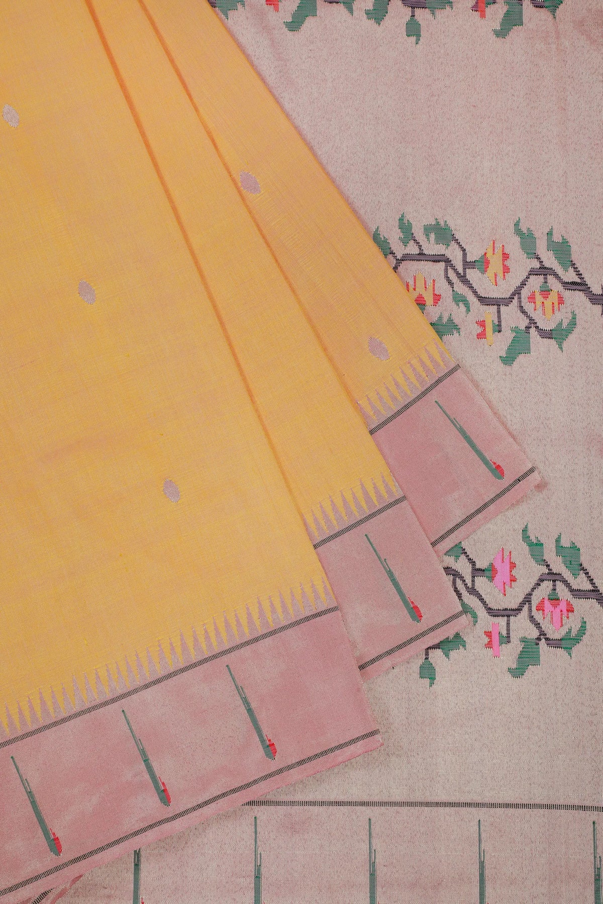 Lemon Yellow Handloom Pure Silk Muniya Paithani Saree
