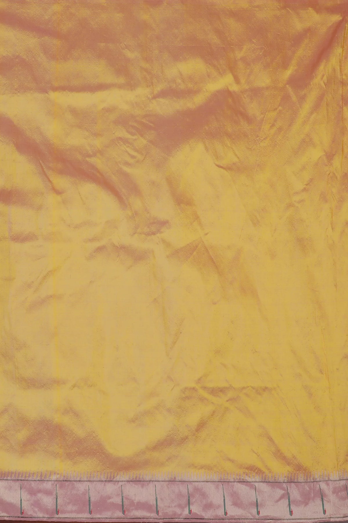 Lemon Yellow Handloom Pure Silk Muniya Paithani Saree