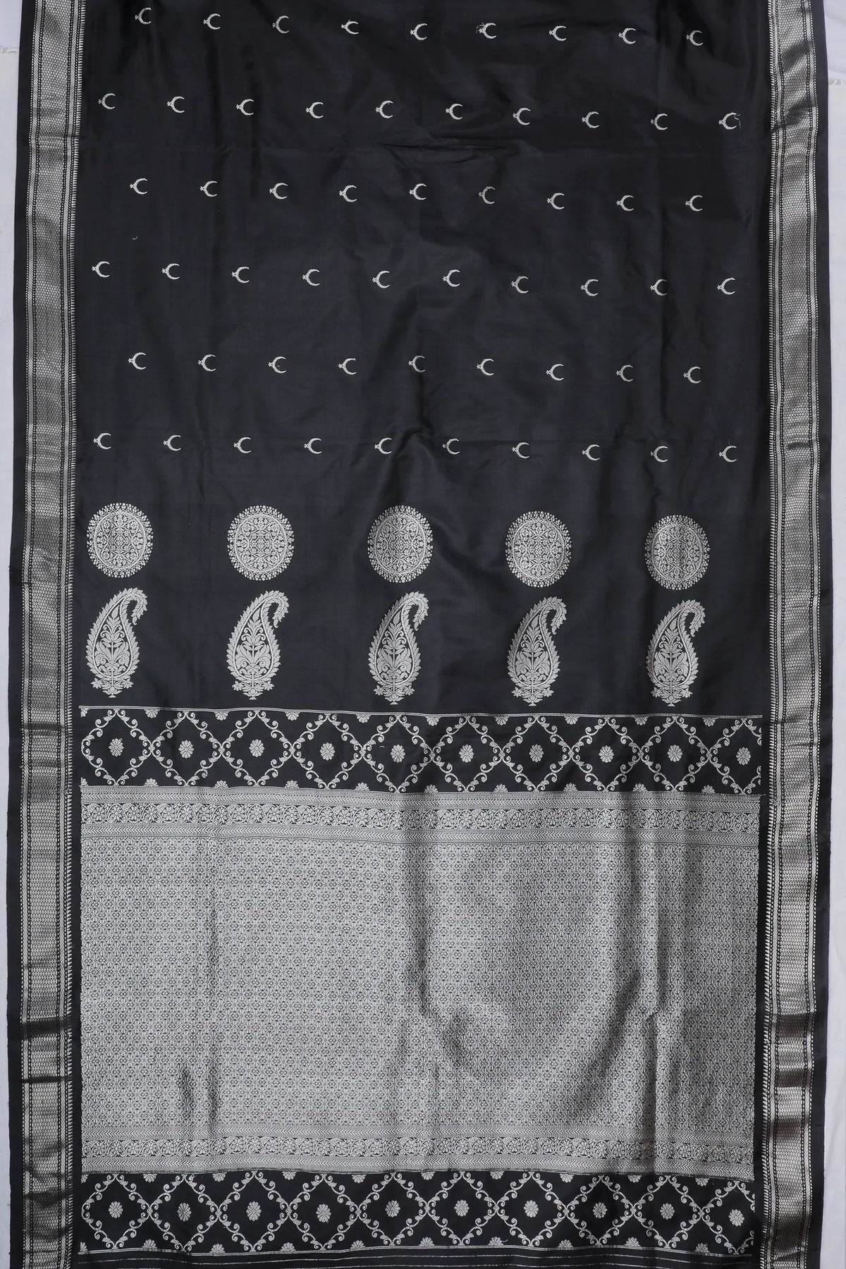 Black Handloom Pure Silk Paithani Saree - Raja Dinkar Kelkar Museum Special