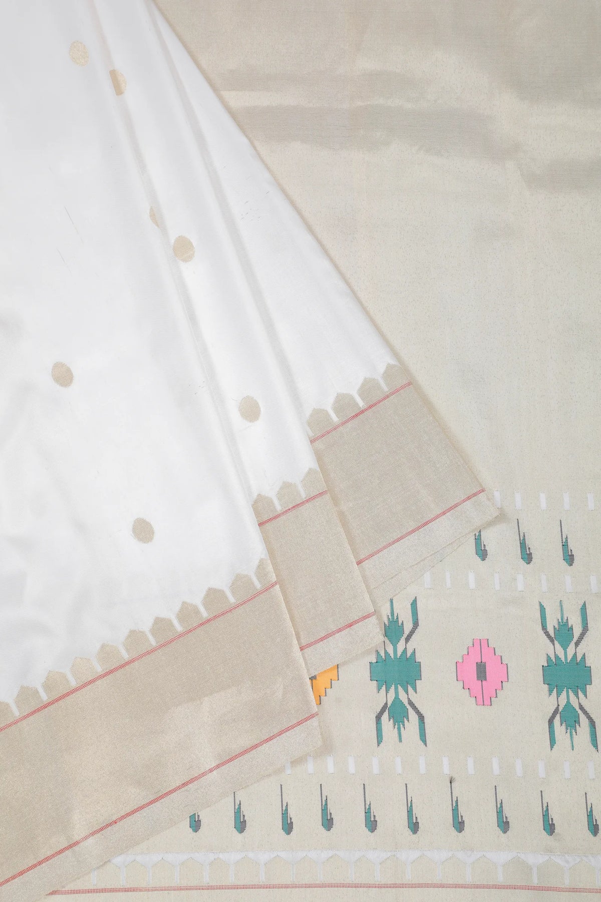 Off White Handloom Pure Silk Paithani Saree